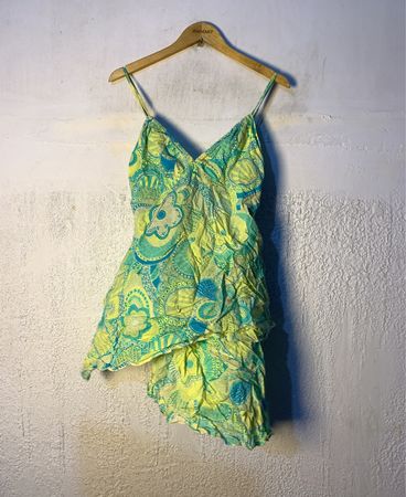 Gelbes und Blaues Blumendruck-Top Kleid