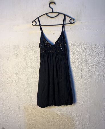 Schwarzes Pailletten-Trägerkleid