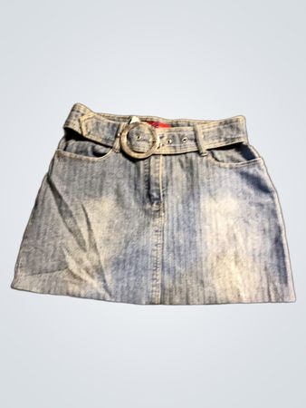 Para Ti Denim Minirock mit Gürtel