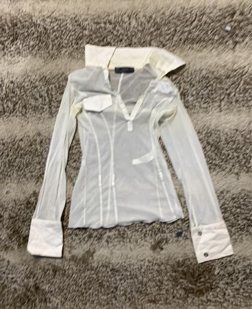 LA MODE EST A VOUS Weißes transparentes Button-Up-Shirt