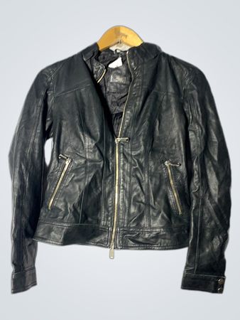 Veste en cuir noire pour femmes Bata