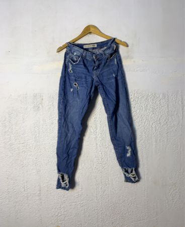 Denim Co. Distressed Skinny Jeans