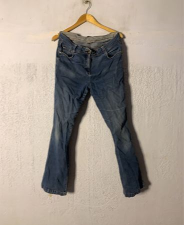 LA MODE Damen Blaue Denim Flare Jeans