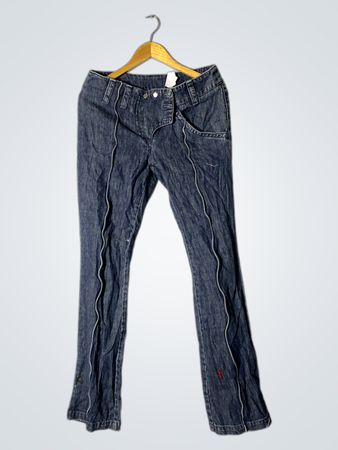 Blaue Denim-Jeans