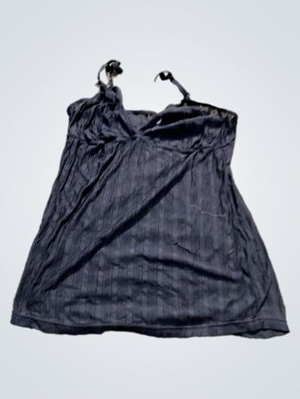 Schwarzes geripptes Top