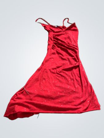 Rotes glitzerndes Spaghetti-Trägerkleid