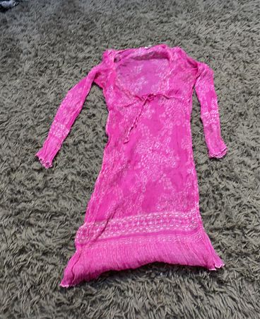 Rosa bedrucktes Kleid