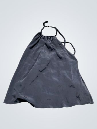 Dunkelblaues Haltertop
