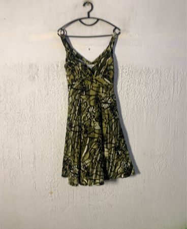Todor Grün Blumendruck Kleid Größe 36