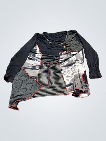 Asymmetrisches Patchwork Langarmoberteil