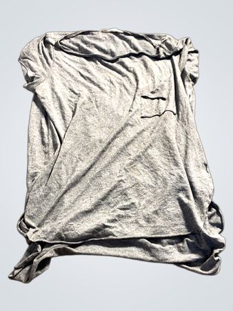 Rosa T-Shirt mit Tasche
