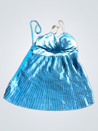 Blaues plissiertes Trägershirt