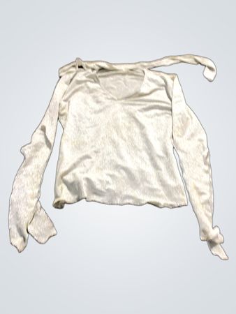 Weißes Langarmoberteil mit Schleifendetails