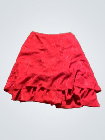 Roter Rüschenspiegel