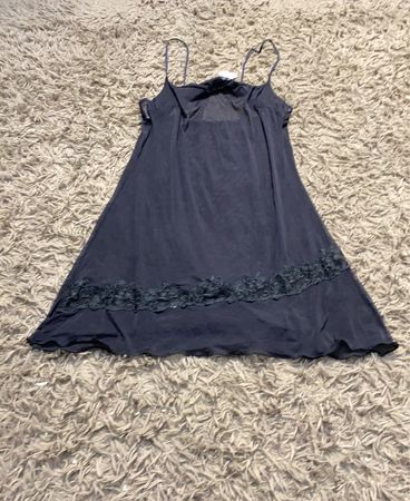 Satin Nachthemd mit Spitze