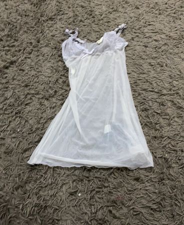 Weißes Babydoll-Nachtkleid