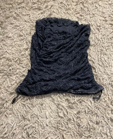 Gerüschtes Tube-Top