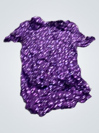 Oben mit lila Blumenmuster