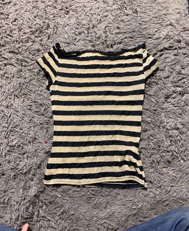 Gestreiftes T-Shirt