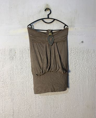 Brown Ruched Strapless Dress with Decorative Clasp