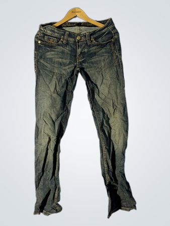 Gesegnete und Verfluchte Jeans