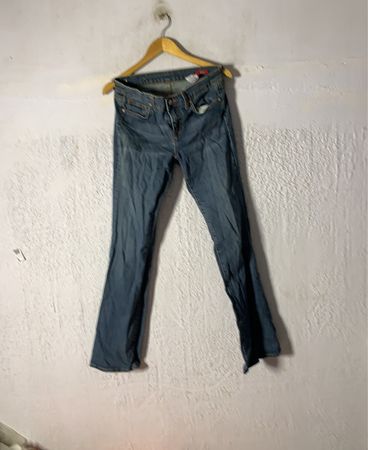 Blaue Bootcut-Jeans