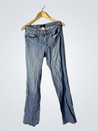 New York & Company Damen Light-Wash Flare Jeans
