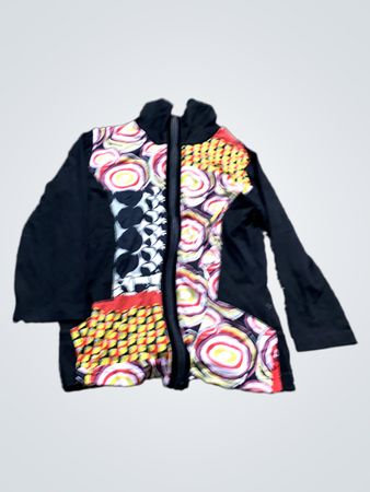 Schwarze Full Zip Jacke mit buntem Muster
