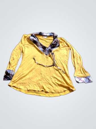 DAMAK Gelbes Langarmshirt mit karierter Kragen und Manschetten