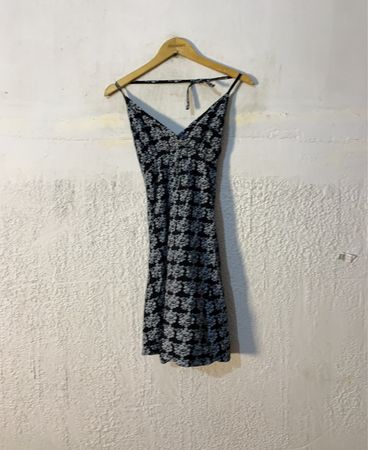 Misstrendy Glamour Schwarzes Floral-Print Spaghetti-Träger Mini-Kleid Größe M