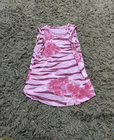 Rosa transparenter Top mit Blumen- und Tierdruck