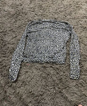 Leopardenmuster Langarmoberteil