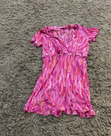 Rosa abstrakter Print Kurzarmkleid