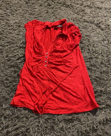 Rote Tunika