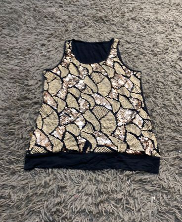 Schwarzes Tanktop mit Paillettenverzierung