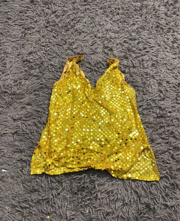 Goldene Pailletten-Haltertop