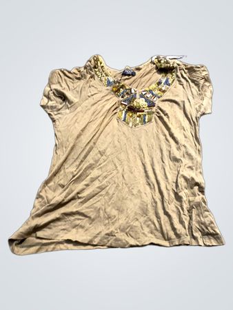 MODA bei George. Verziertes Hals-T-Shirt