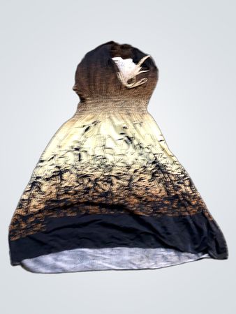 Damen Maxikleid mit schulterfreiem Schnitt und abstraktem Muster