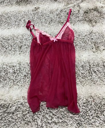 Rosa und Rote Babydoll Unterwäsche