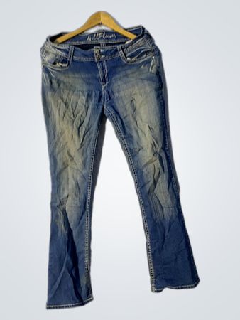 Wallflower Bootcut Jeans