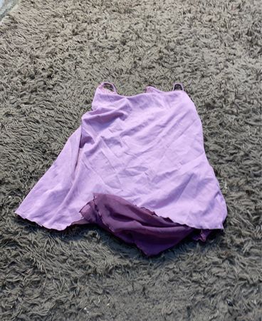 Violette Schicht-Top