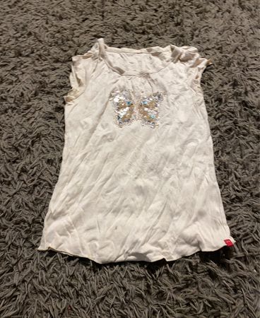 Cremfarbenes T-Shirt mit Schmetterlings-Pailletten-Design