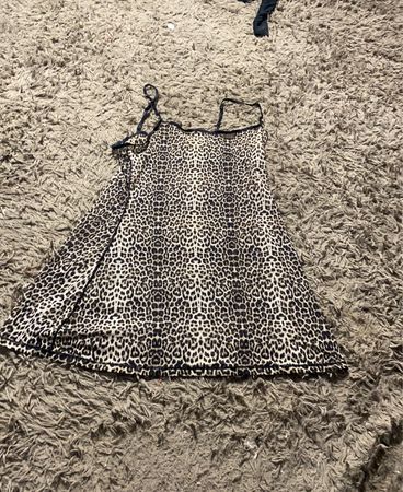 Leopardenmuster Slipkleid