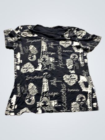 Schwarzes T-Shirt mit Allover-Grafikdruck