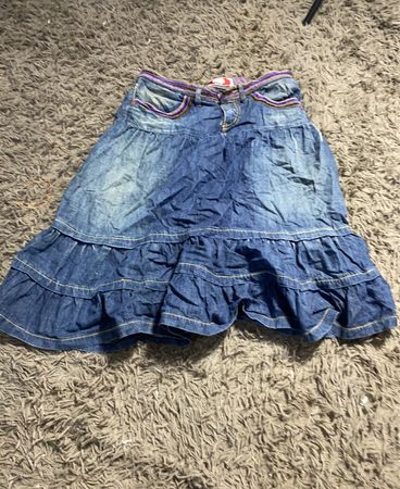 Denim-Rüschenshorts