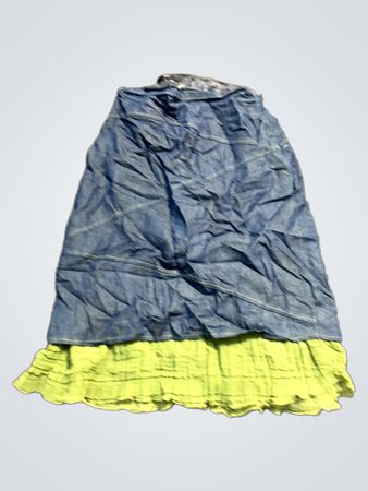 Jeans und grüder Rüschrock