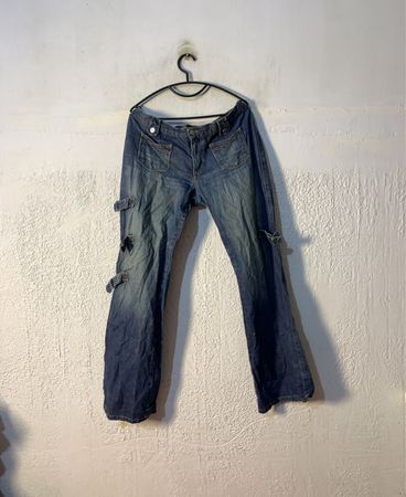 PAUSER YOUR NEW STYLE Blaue Jeans mit Schnallen-Detail