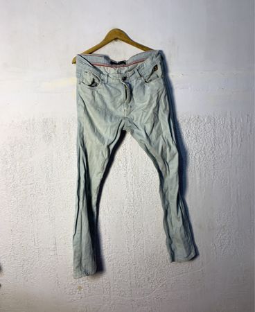 Turbo von Urban Look Hellwaschjeans