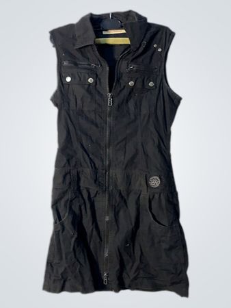 Fishbone Schwarzes ärmelloses Cargo-Kleid