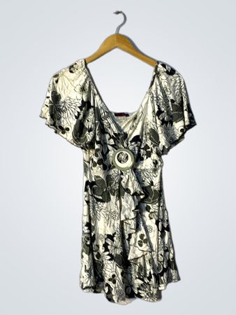 Zaella Paris Bluse mit floralem Druck und kurzen Ärmeln sowie Schnallen-Detail